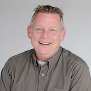 bio photo of ERC Trainer Chris Powers